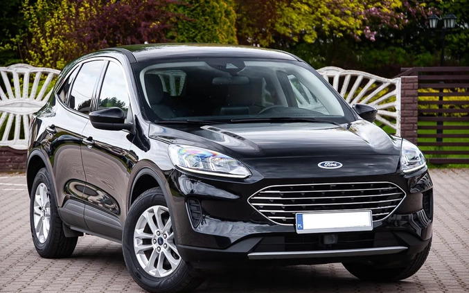 Ford Escape cena 72900 przebieg: 125000, rok produkcji 2020 z Szlichtyngowa małe 562